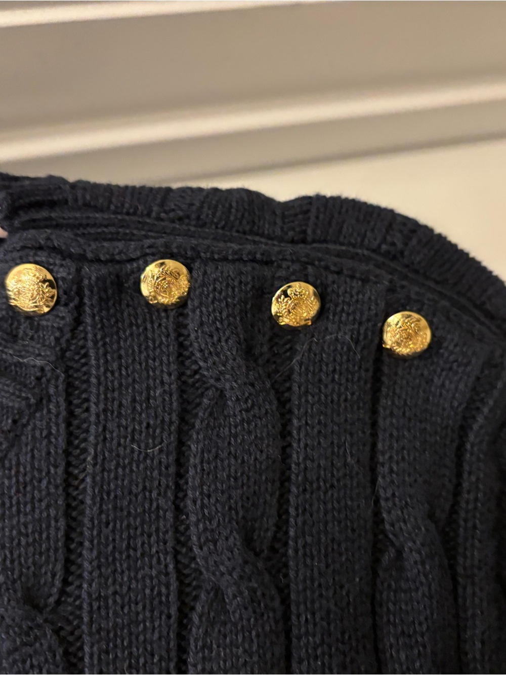 NWT Chaps Navy Blue Cable Knit Sweater Gold Crest Button Shoulder Size S - Picture 4 of 6